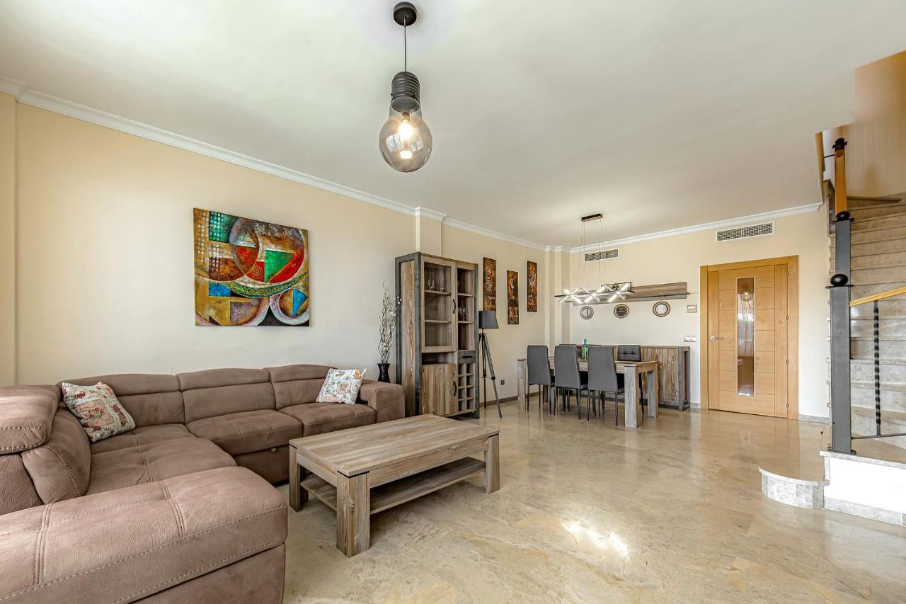 Spacious Ocean View Family Townhouse ปัวร์โตเดซานตีอาโก ภายนอก รูปภาพ